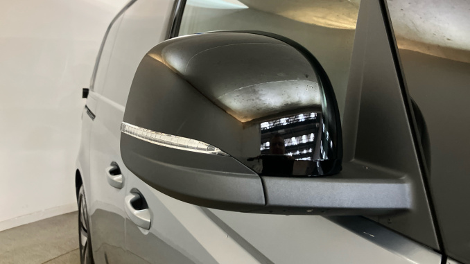Volkswagen Id.Buzz Cargo 210kW Commerce Plus 79kWh Auto - Image 27
